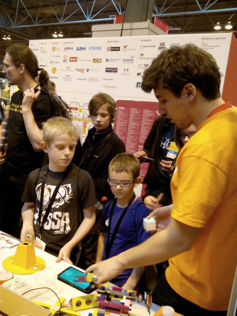 SavuSlusaru's tweet photo. Family Day at #BigBangFair, TCS and @CreateTio sharing inventions and talking about STEM @TCS_Europe https://t.co/hnN2pQkE7H