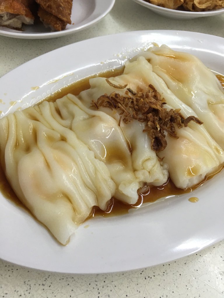 violetbaleine's tweet photo. 😈😈😈🙏🏻 红油抄手 and the red bean pancake, still as good as ever. #sweechoon https://t.co/CSXzwqBYJS