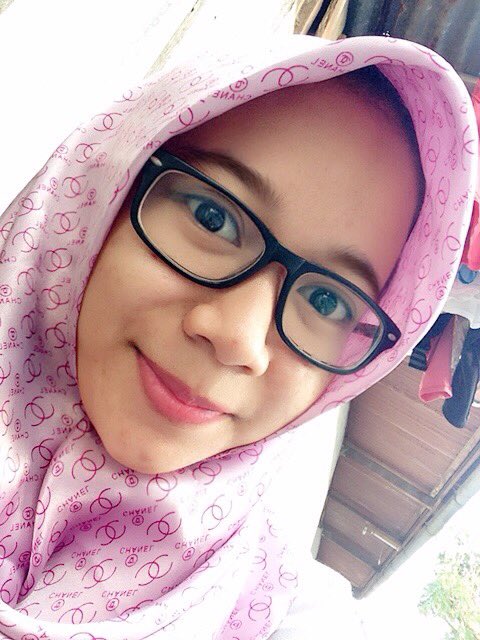 DesyRode11's tweet image. Senyumanku udah bisa meluluhkan Hati kamu belum? ☺️