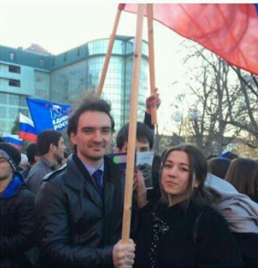 if_dgu's tweet photo. Активисты КДМ ИФ на митинге,  посвященному  присоединению  Крыма к России #ДГУ85  #КДМДГУ #УВиСР #ИстФак https://t.co/Buor3hPu0J
