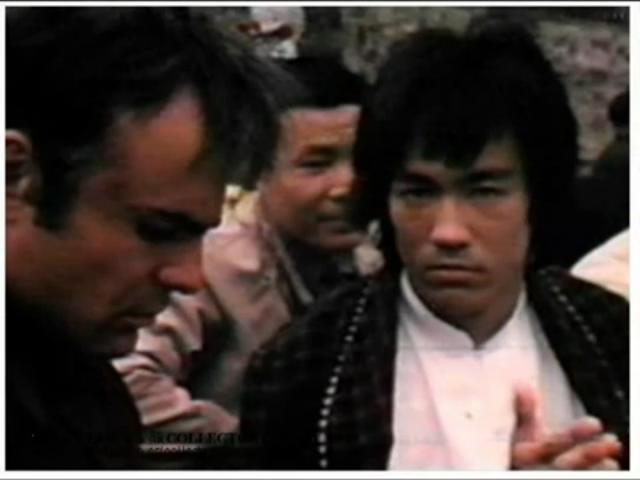 SorayaLee's tweet photo. Good Morning!!*

#GMLeeJunFan
#BruceLee 
#BruceLee75 
#LegendsNeverDie https://t.co/mMyGFl5MEI