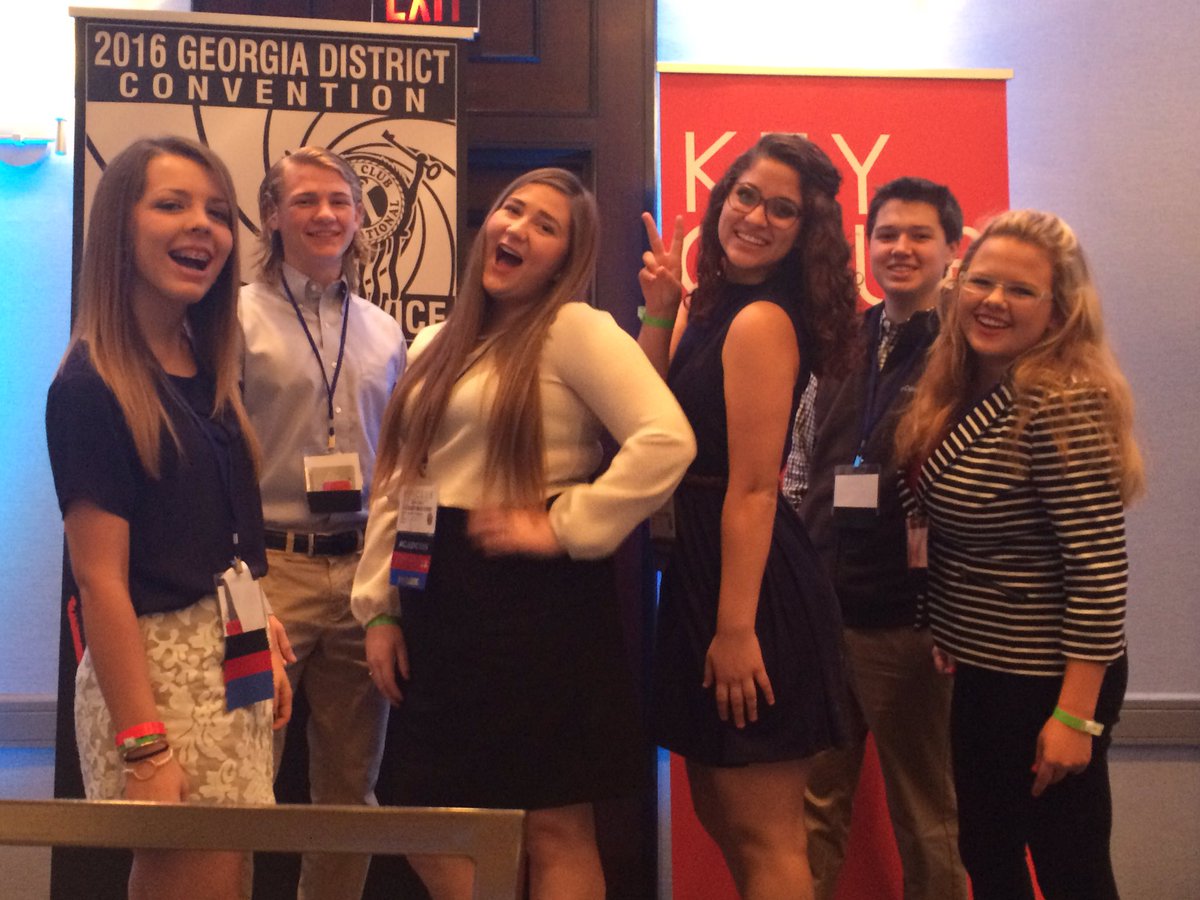 CCHSPackers's tweet photo. Convention is the key to success. #majorKEY #gadcon @GAKeyClub π https://t.co/6oXchG5rMX
