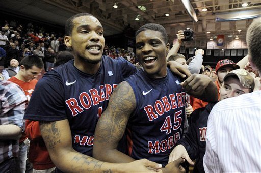 rmucrazies's tweet photo. Happy Anniversary #RMUvsUK https://t.co/IrfNKYMHfR