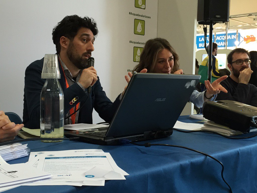 Grazie a <a href="/gruppocap/">Gruppo CAP</a>, solo acqua di rete a #falacosagiusta