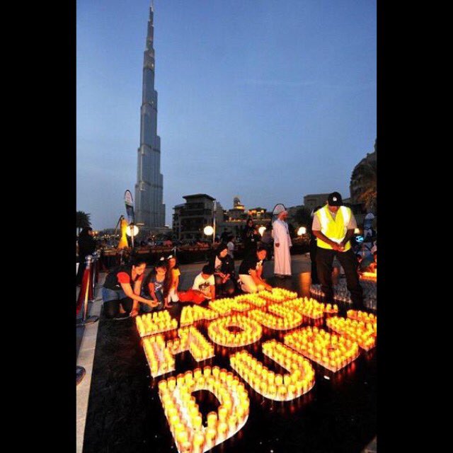 aylissab's tweet image. Earth Hour is at 830pm UAE time tonight. Get those lights off, get involved.🕯🕯🕯