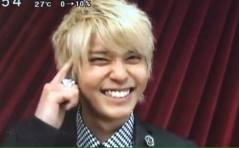 24歳の白髪手越祐也は最強 T Co V8pxhuebqr