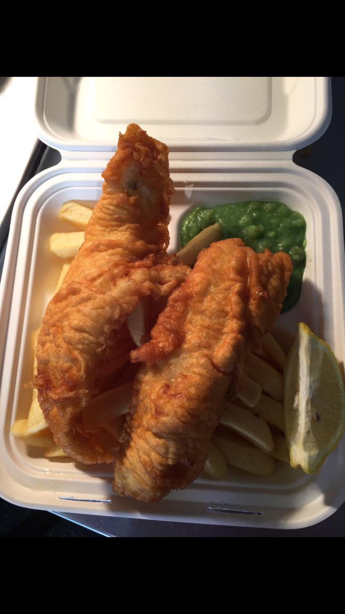 Reopening today in Rosscarbery. Fresh local #fishandchips Cod, Haddock, Lemon Sole, Scampi.
