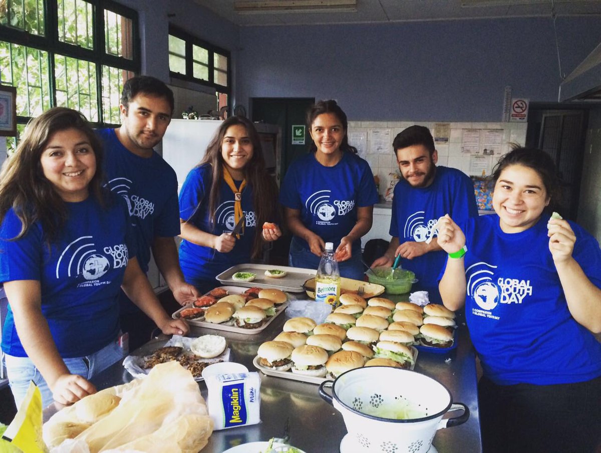 #Compasion es compartir el pan con el hambriento #GlobalYouthDay <a href="/stanleyarco/">Stanley Arco</a>