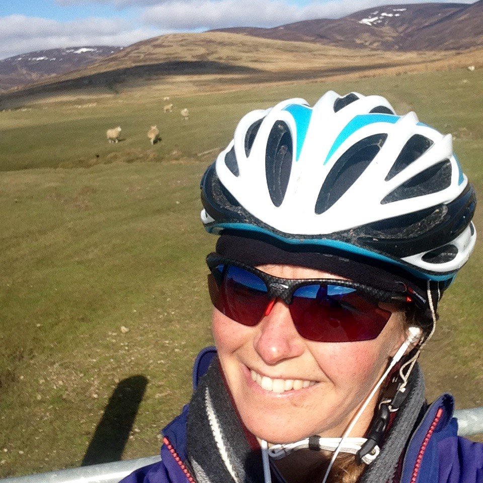 aloha_racing's tweet photo. @nienke_o wearing her brand new @RudyProject1985 sunnies! #sponsors #triathlon #mtb #sunglasses https://t.co/M7Ke5ts5Sw