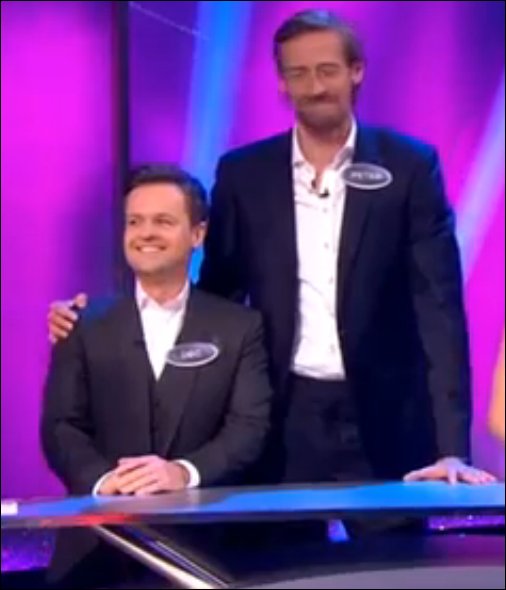 annaratata's tweet photo. Me next to everyone ππ #SmallPeopleRule
#SaturdayNightTakeaway https://t.co/97VAUcj0dY