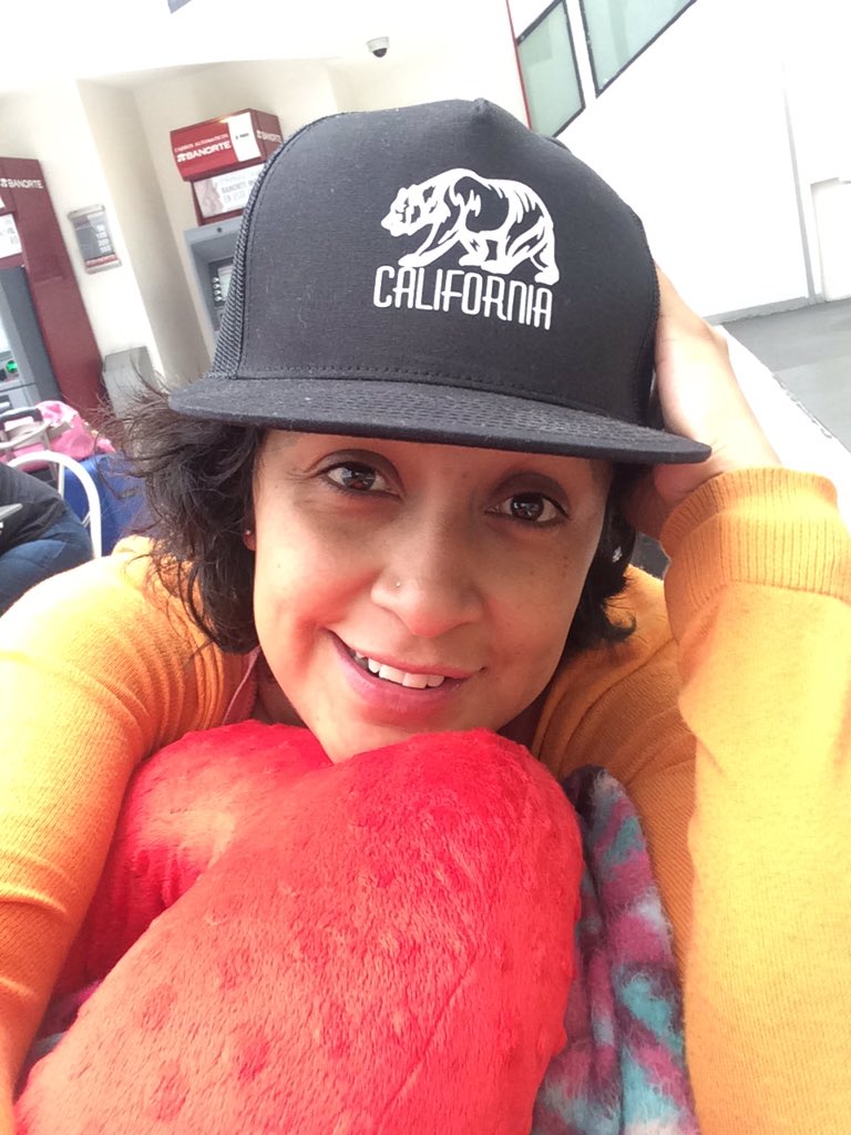 jesSKoVa's tweet photo. Ayos CDMX, hola Lisboa #flyaway https://t.co/kna5DXgT4E