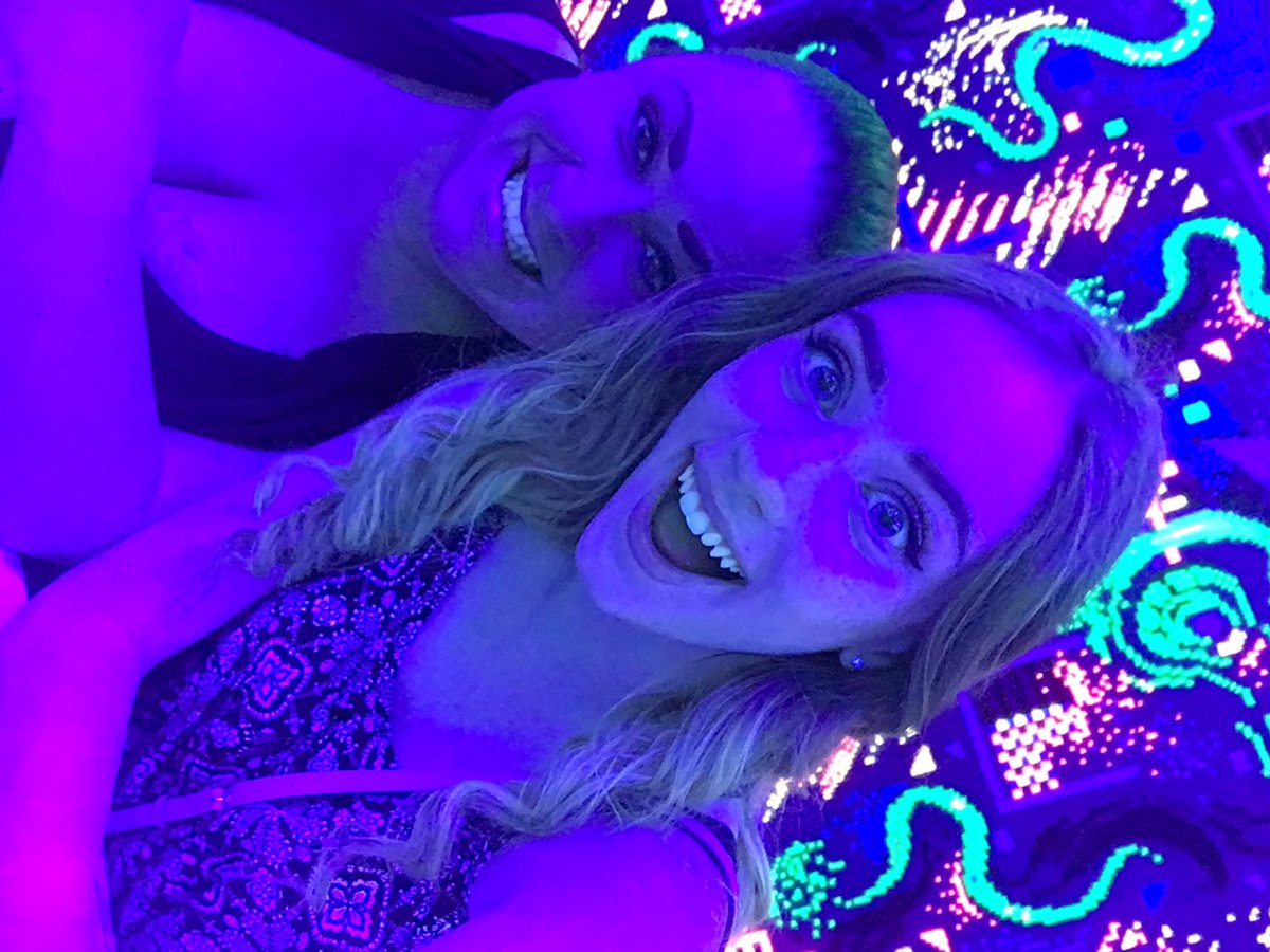 mackenzielyn_'s tweet image. momma 💜