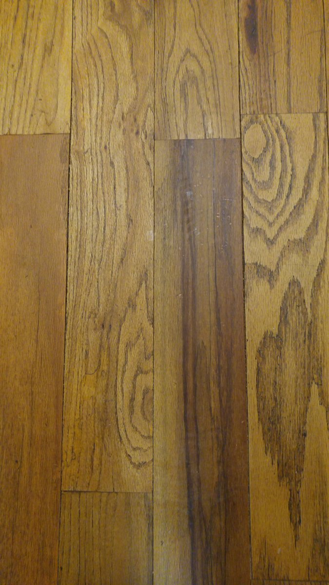 Snickerdoo2's tweet photo. Thank you for the great prize pack. My floors look great! Before and after pics. Love BONA @spelken #CleanwithLinc https://t.co/PGpXmSHtJ7