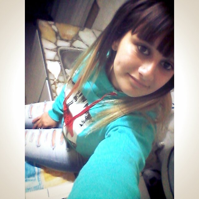 RooPonce15's tweet photo. Hoola☺ https://t.co/i5PBKSeor7