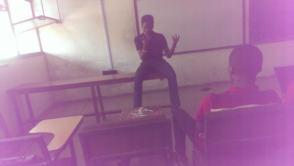 ICSEOAU's tweet photo. The first meet up. @Olamyy_Fadil @Club_Python @macaulaybabs https://t.co/GRGbwNTZyS