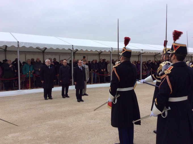 Voir l'image sur Twitter