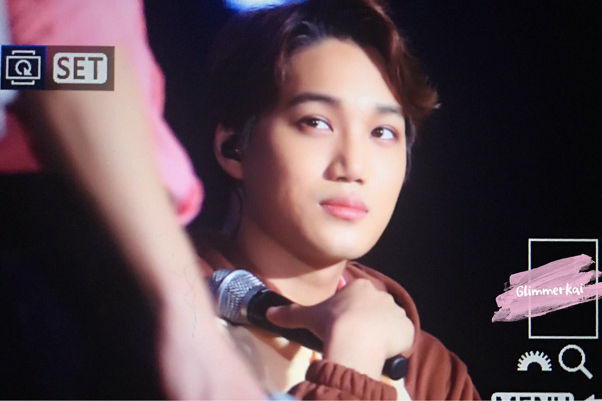 GLIMMER_KAI's tweet photo. #GetWellSoonKai  160319 The EXO'luXion in Seoul https://t.co/VzspvgqZUs
