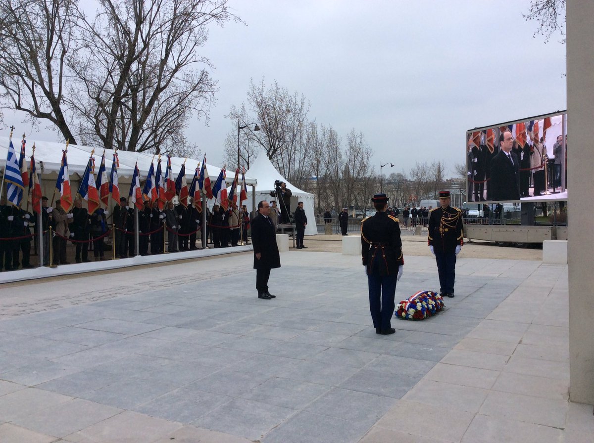 Voir l'image sur Twitter