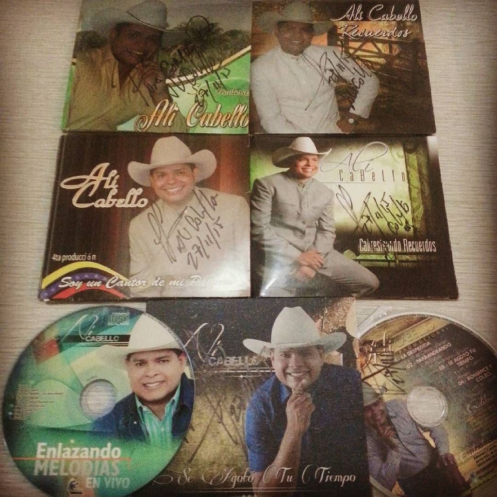 RubyAarciniega's tweet photo. No pueden faltar los temas de @alicabellocoplero @copleroali #musica de la buena...#musicallanera  @alisandroc by d… https://t.co/k50Dnlt4Gy