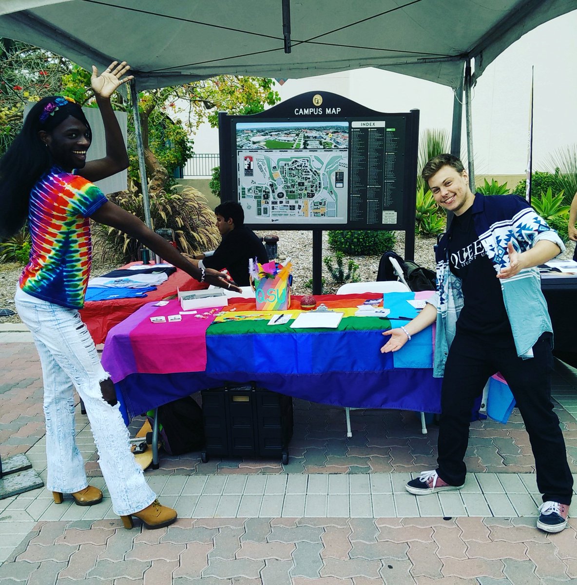 QSU_SDSU's tweet photo. QSU is tabling all day at Explore SDSU! #QSU #tableing #SDSU #ExploreSDSU #LGBTQ #Queer https://t.co/vGuo0d4La1