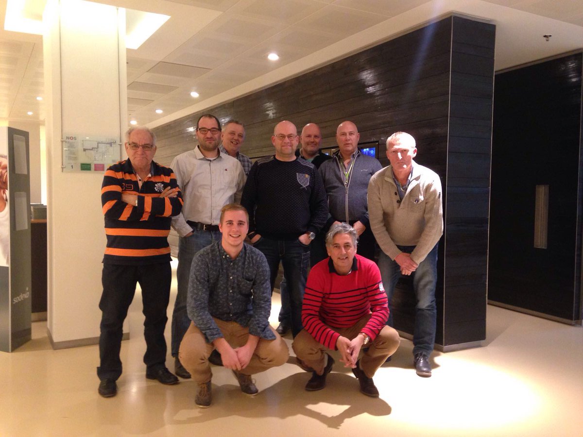 InfoTalk2move's tweet photo. Gisteren fantastische workshop bij @nos @langsdelijn van bevlogen presentator @RobbertMeeder #leerzamedag https://t.co/XcHh4JfBUW