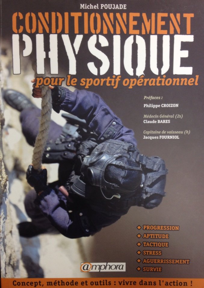 Gouv_mili_Lyon's tweet photo. #salondulivre: Michel du @santearmees de #Lyon a présenté son livre pr sportif opérationnel: militaire, pompier, FSI https://t.co/YriHg1mjWW