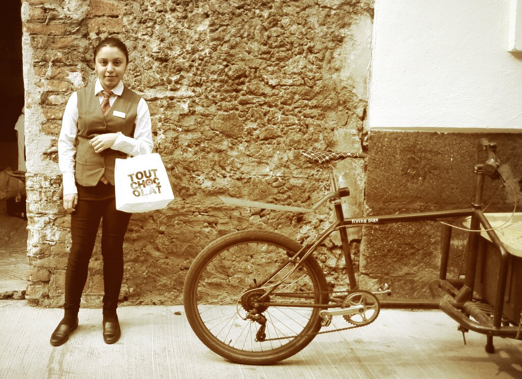 flyingpigs_df's tweet photo. Insistimos, el corazón se conquista a través del estómago y @brunototiz lo sabe
Al amor le va bien #Entregadoconamor https://t.co/NFJkk8jWV0