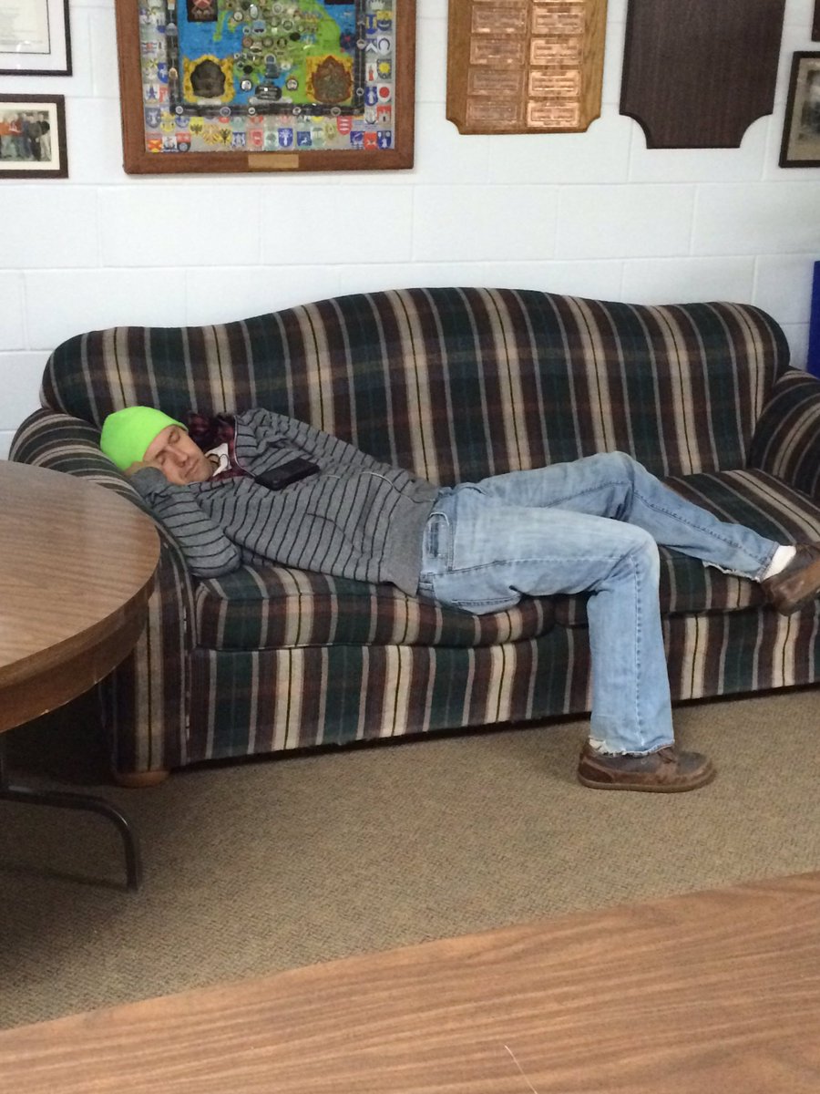 Dewy_AgTraits's tweet photo. Resting after a hard fought game, thanks #17stags for letting us win. #06rams #alumnispiel https://t.co/cTcjTpHYtP