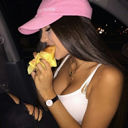 SophieSpring_ tweet picture