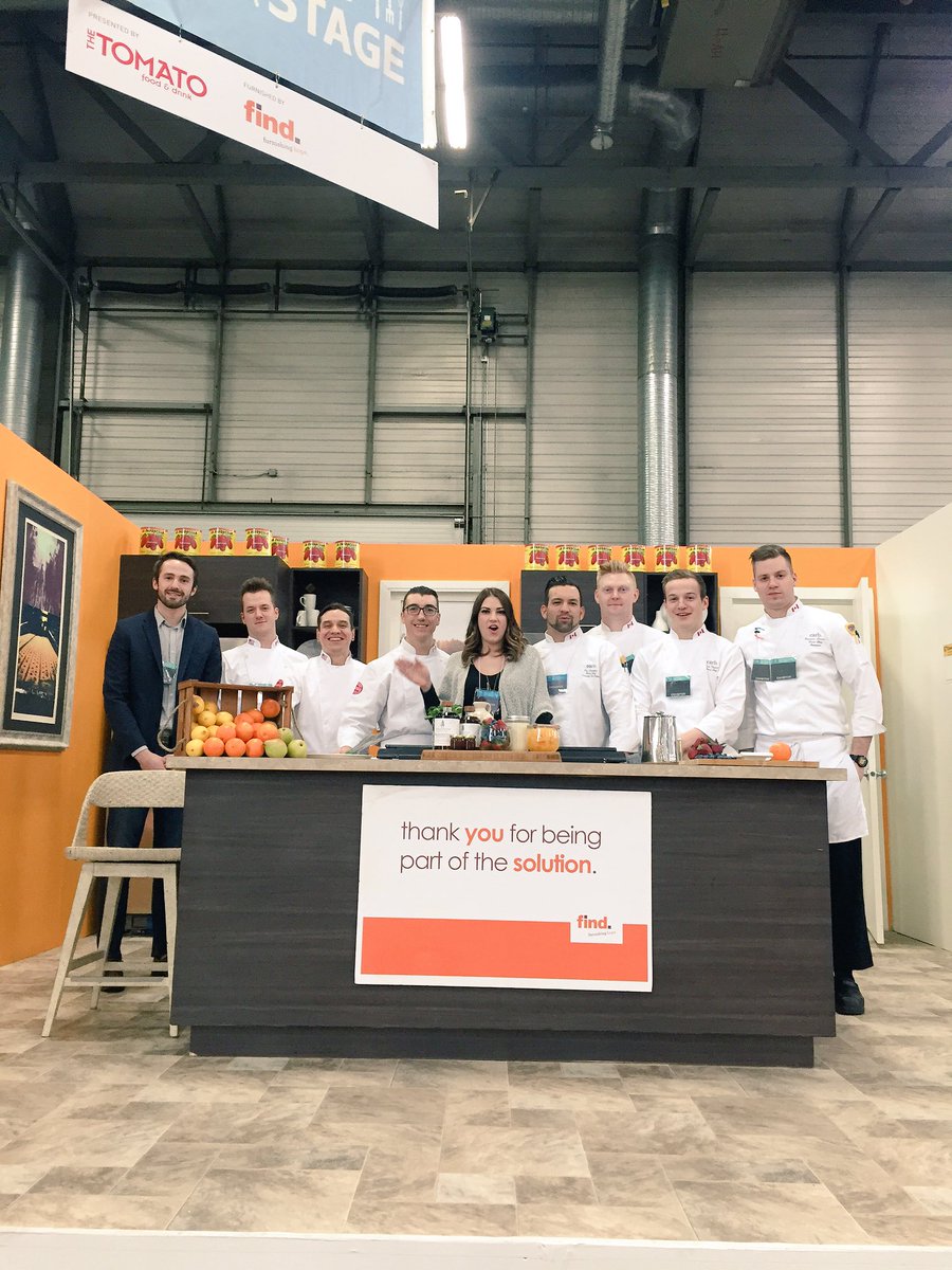 AlexandraCShaw's tweet photo. Chef Rui + team @earlsrestaurant #yeg serve pancakes + french toast at 11am @HomeShowsAB #EHGS16 https://t.co/A66AI3VN1A