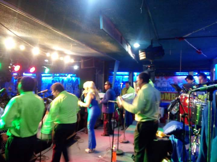 dinamitaonline's tweet image. Les compartimos imágenes de nuestra presentación en #SalónHidalgo