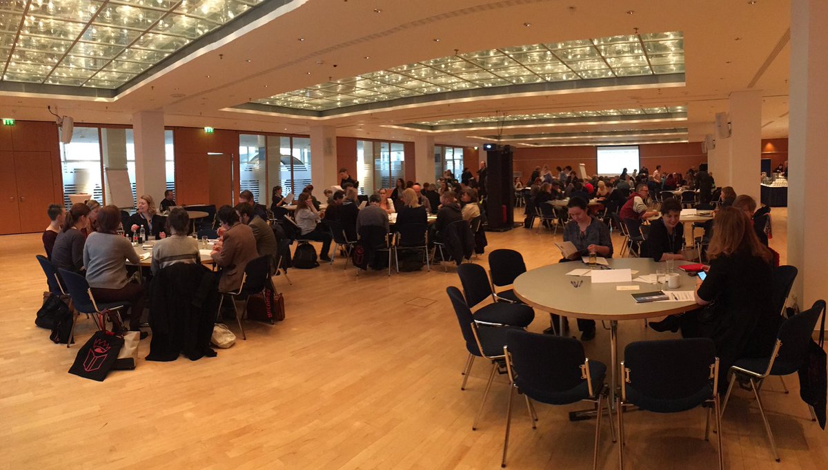 HThurm's tweet photo. Leipziger Buchmesse und Leipziger Autorenrunde 2016. #lbm16 #lar16 https://t.co/8lKlWxhSi7