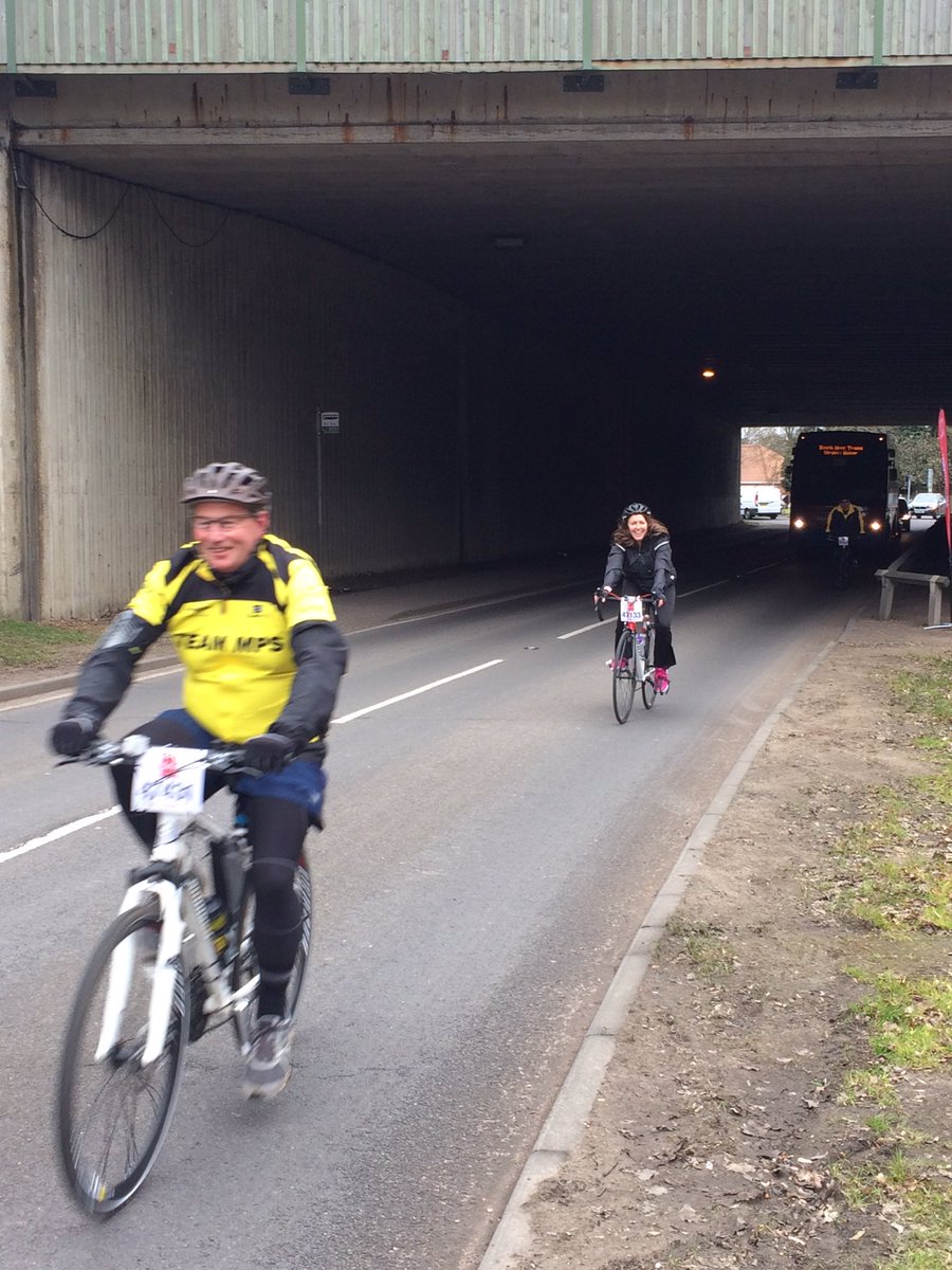 USRriders's tweet photo. #London2Reading #bhf #USRriders https://t.co/WrtQqVosmQ