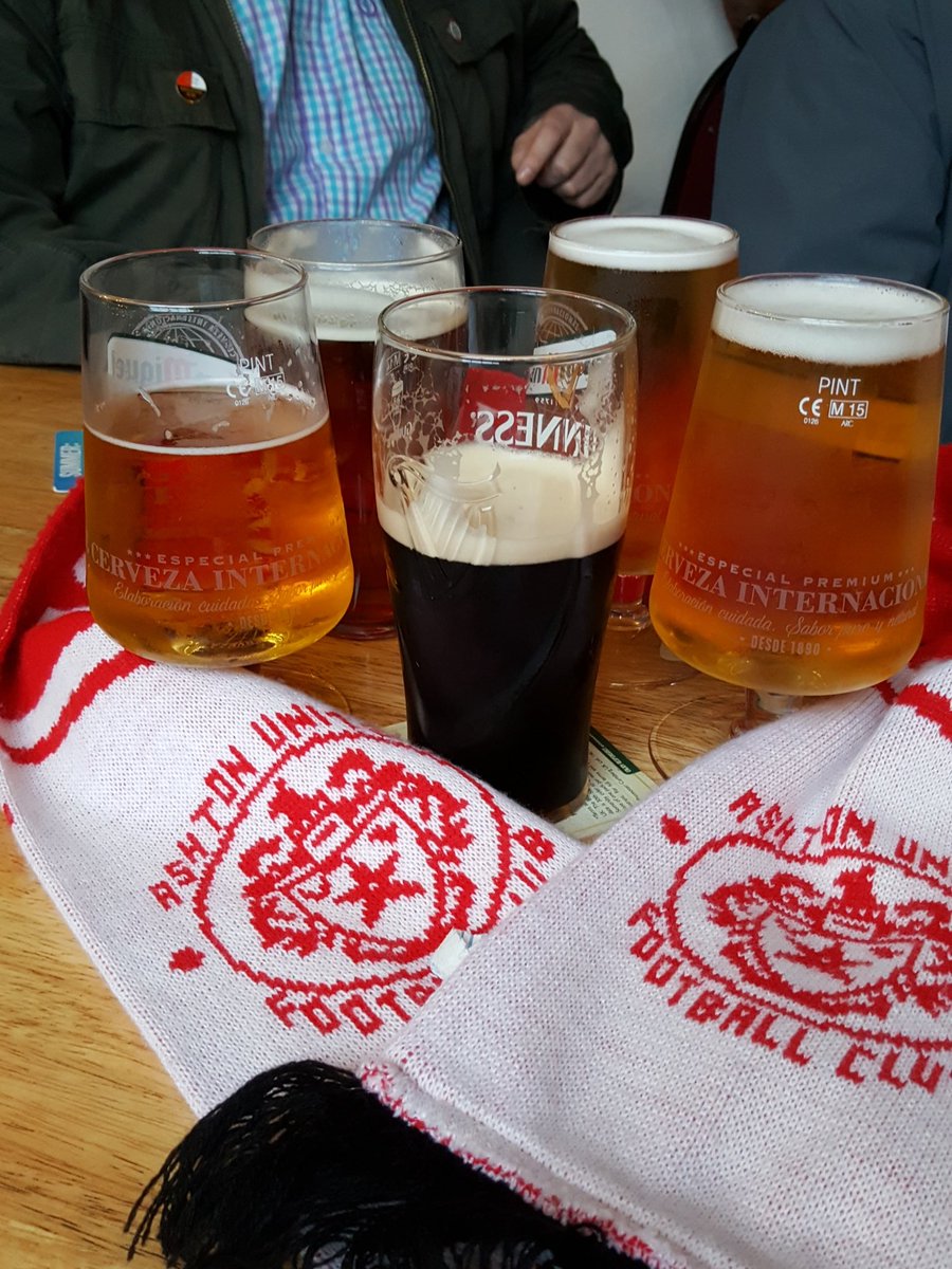 markstanley62's tweet photo. At the wake for Jackie's cat @AshtonUnitedFC #Rockinrobins #awaydays #Bobalong #Tilt https://t.co/U0MBnCn2lW