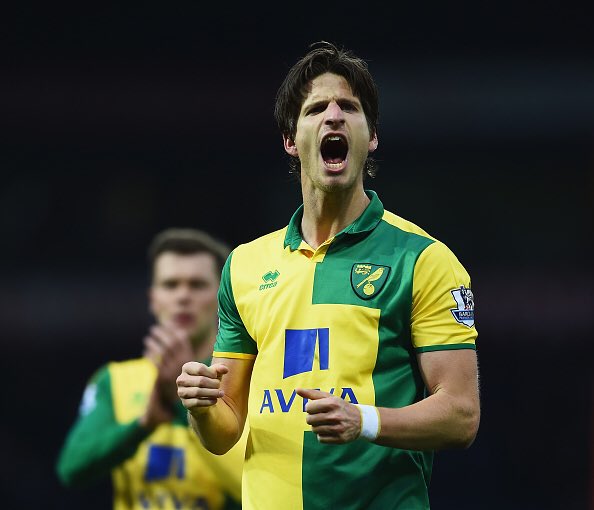 BPLPictures_'s tweet photo. Norwich pick up 3 points, could be a very important win https://t.co/xBsaZO6Ysx