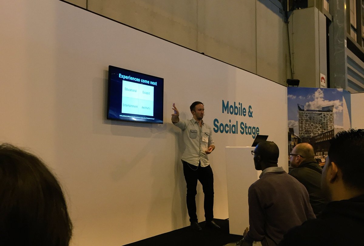 Fantastically educational talk by <a href="/oggsie/">oggsie</a> <a href="/ukphotoshow/">The Photography & Video Show</a> #thephotographyshow