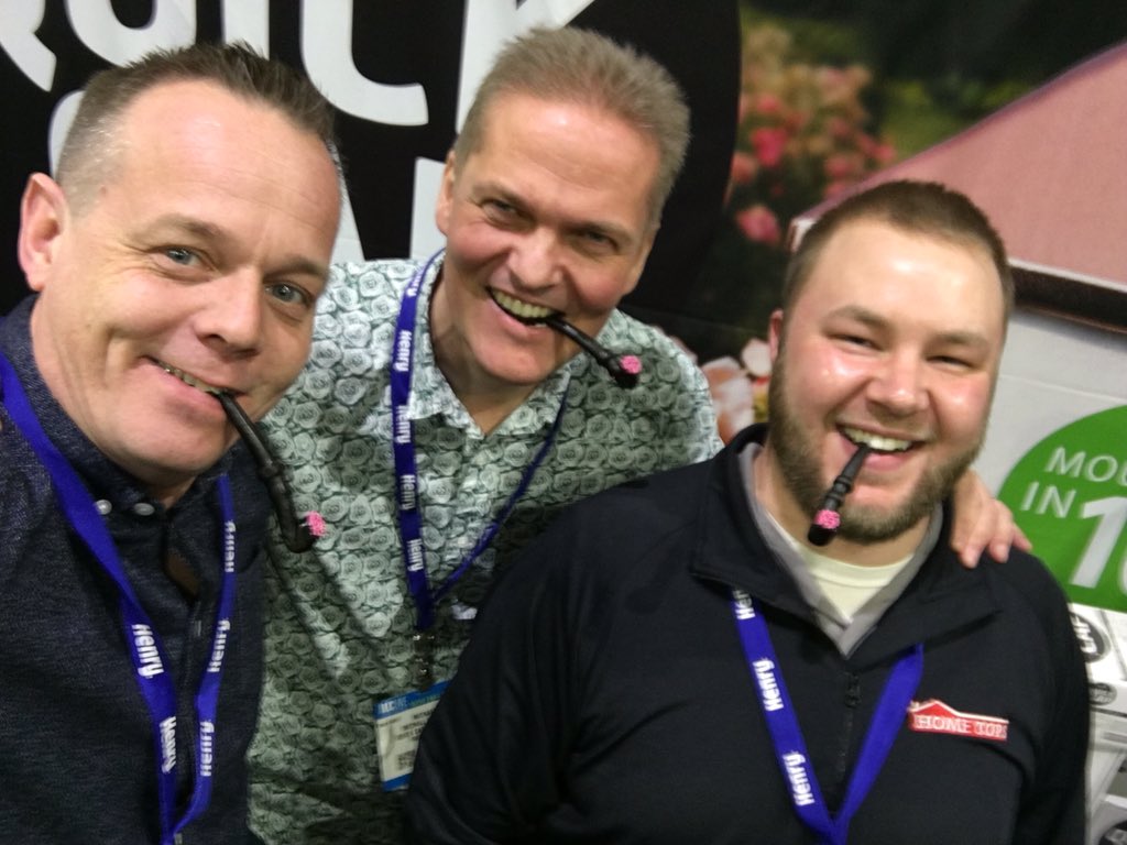 QuickCapKokille's tweet photo. Great time at the #JLCLIVE #Quickcap #lakridspiber #postcap https://t.co/4G5Fhiq7P0