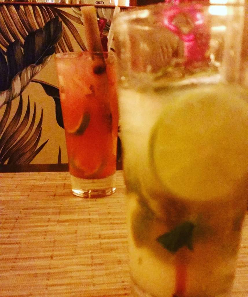 eatnoshnom's tweet photo. free mojitos are best mojitos! https://t.co/Lll41K7tvC https://t.co/v6cja8Msf1