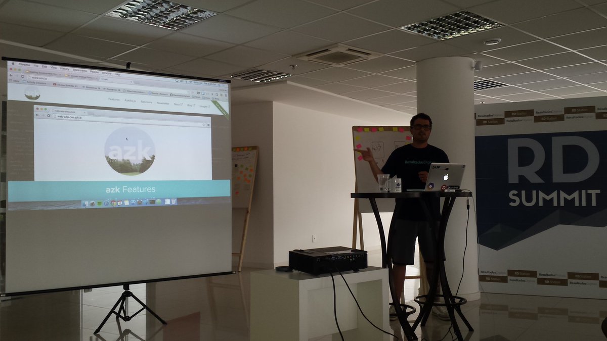 dynaum's tweet photo. Galera de Floripa conhecendo o azk @azukiapp #dockerfloripa2016 https://t.co/0JLCIMQ9yd