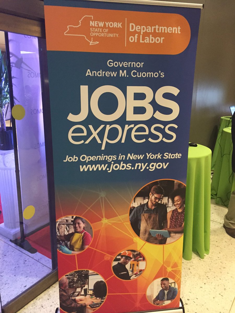 AnnieEMinguez's tweet photo. .@NYSLabor promoting @NYGovCuomo #JobsExpress at #SomosAlbany2016 #jobs #employment https://t.co/ahYituEXLs https://t.co/1L628visvh