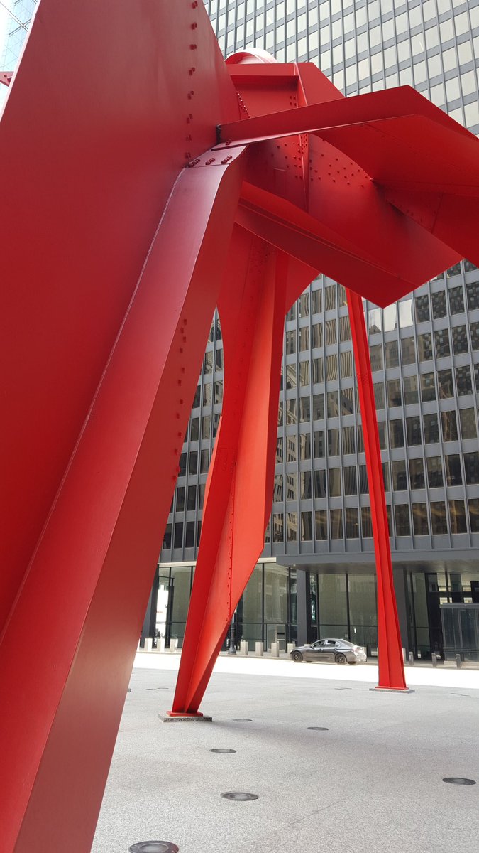 RichardWills's tweet photo. #Clader #flamingo #CalderRed #Chicago #NAEA16 #k12artchat https://t.co/eJD4laVq56