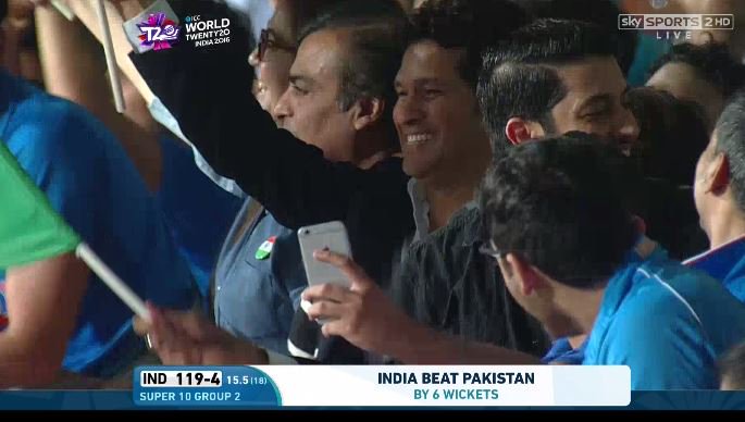 SkyCricket's tweet photo. #IND win!
Kohli leads them past #PAK
#WT20 
Reaction on SS2 now or here:
https://t.co/AzTl0CIyUQ https://t.co/rSDHZhnnSA