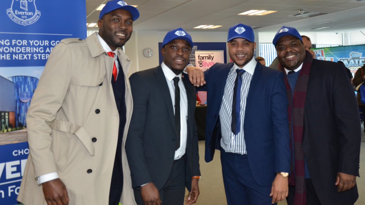 Everton's tweet photo. Big thanks to @The_Drifters for performing at half-time. See them at the @LiverpoolEmpire this summer. #EFC https://t.co/16mmTHhL7B