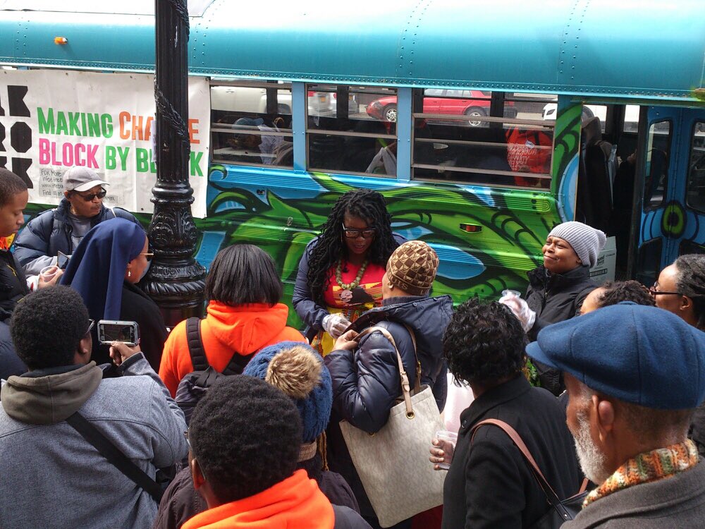 NYCGreenThumb's tweet photo. Tanya Fields is leading a workshop with her bus at the @greenthumbgrows #GrowTogether2016 Conference! #GTGT2016 https://t.co/Qtx3lMG0wL