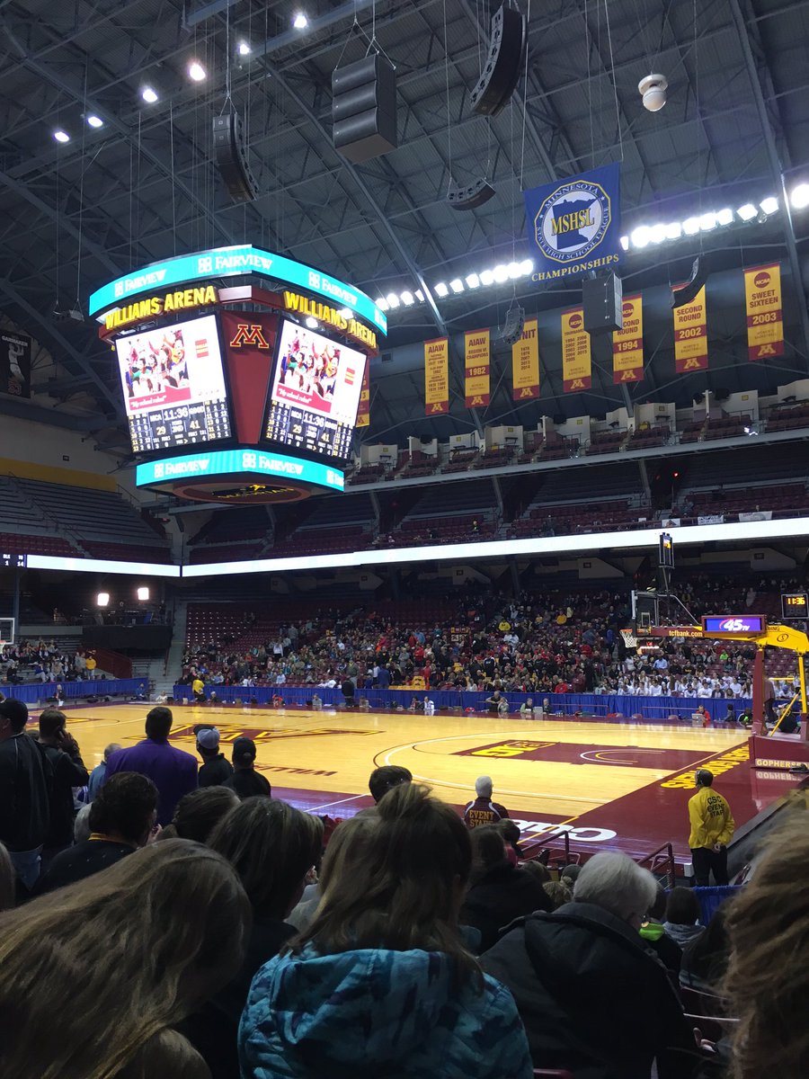 mill2053's tweet photo. At the barn! #beffyfanclub #statetournamenttime https://t.co/YSQASB5ljA