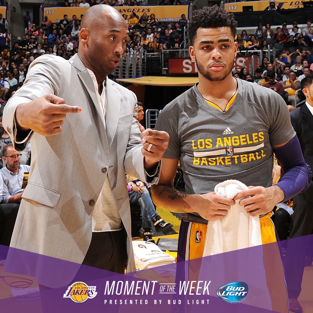 Lakers's tweet photo. Passing down the knowledge.

Moment of the Week presented by @budlight https://t.co/PLFTJ1N6m4