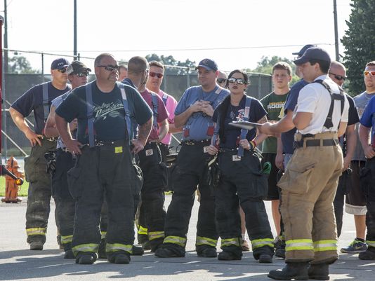 YorktownPress's tweet photo. Looking for a chance to volunteer? Look no further than your local fire department: https://t.co/eBzFKCV5Mj https://t.co/9uOOP3ltkB