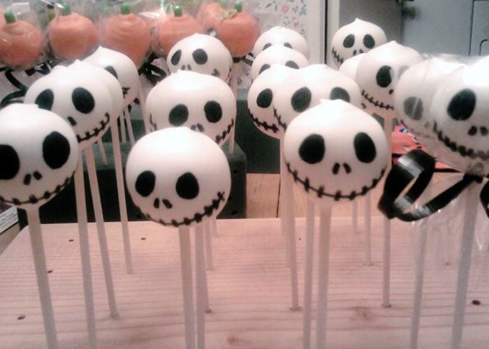 JACK SKELLINGTON Cake Pops. #GhastlyGastronomy