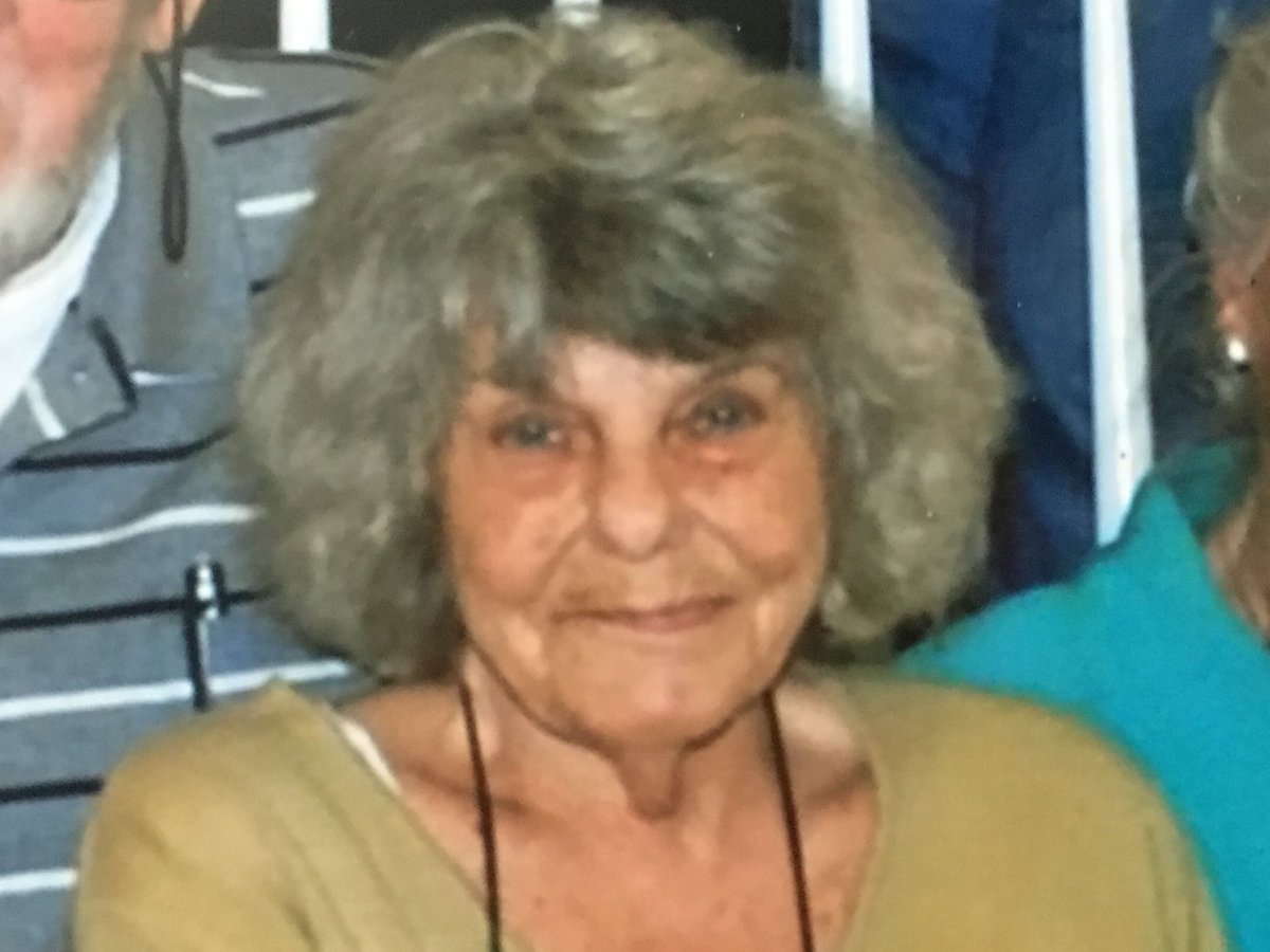 86-year-old Lynn woman's dying wish printed in her obituary: "Do not vote for Donald Trump."
#wcvb