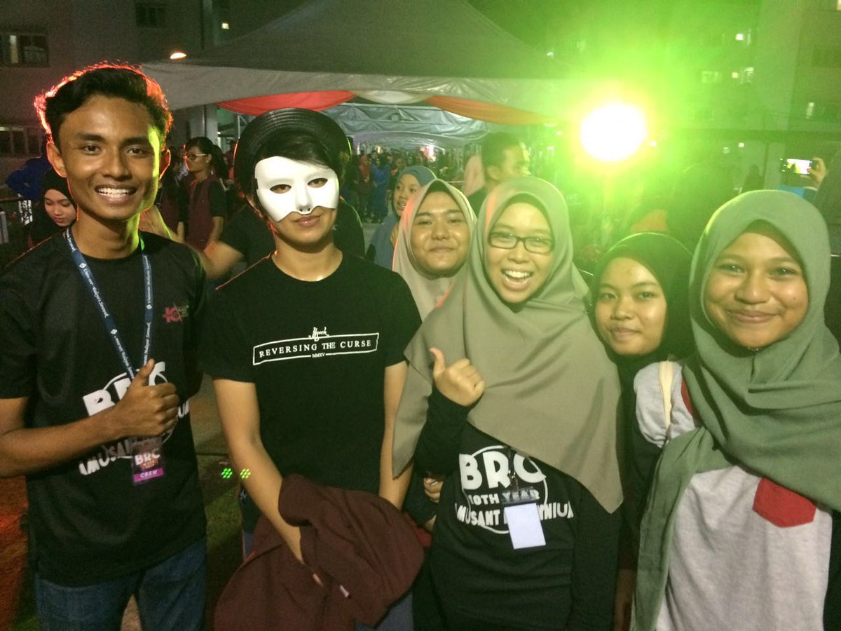 NurainNatasya_'s tweet photo. Looking forward for next year brc week ! #BRCWEEK2016 https://t.co/FFOxQTqW9A